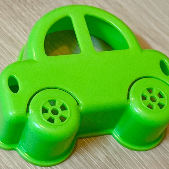 Cartoon Car Sandwich Cutter Mold – Fun Kids Bento Accessory, Green Stencil - Picture 15 of 15